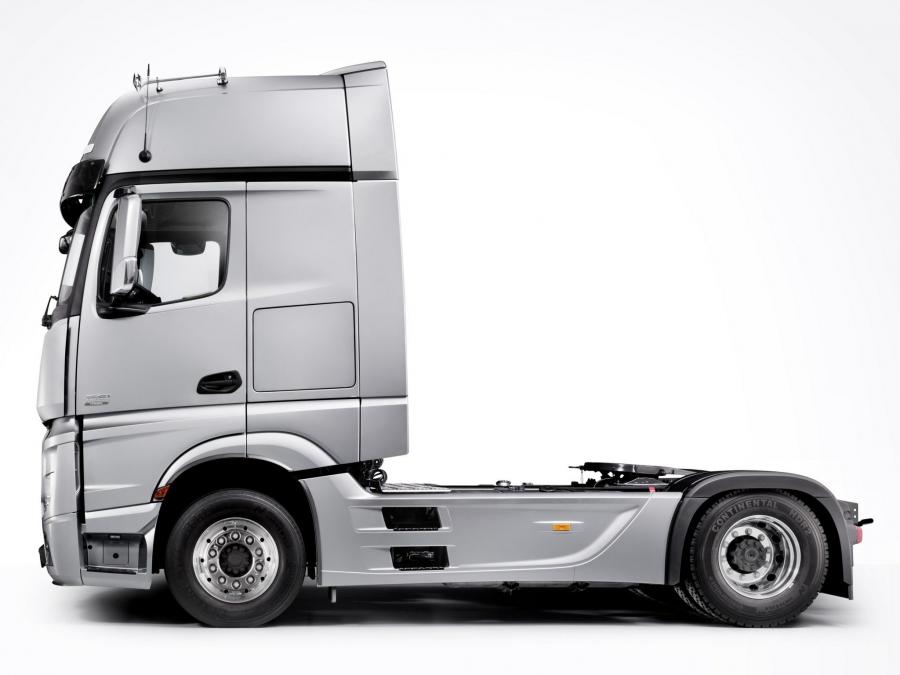 Mercedes-Benz Actros 1851 2011 года  (фото 7 из 14)